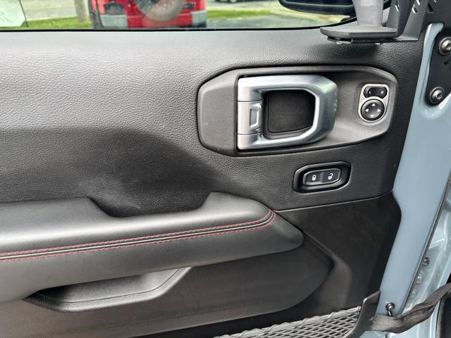 Jeep Gladiator Vehicle Image 08