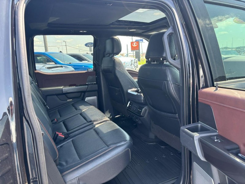 Ford F-150 Vehicle Image 12