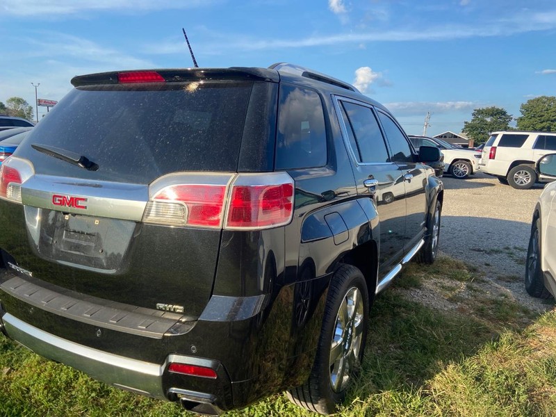 GMC Terrain Vehicle Image 05