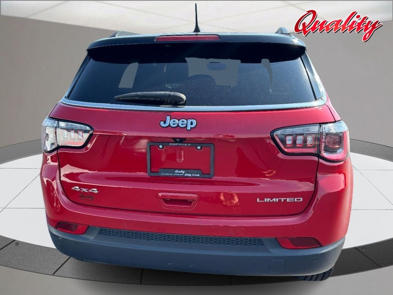 Jeep Compass Vehicle Image 04