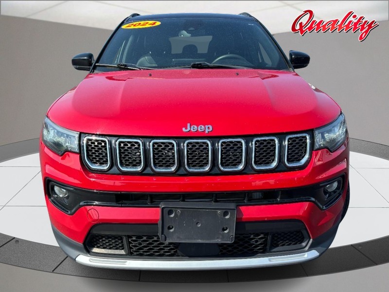 Jeep Compass Vehicle Image 10
