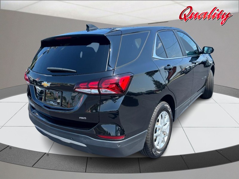 Chevrolet Equinox Vehicle Image 03