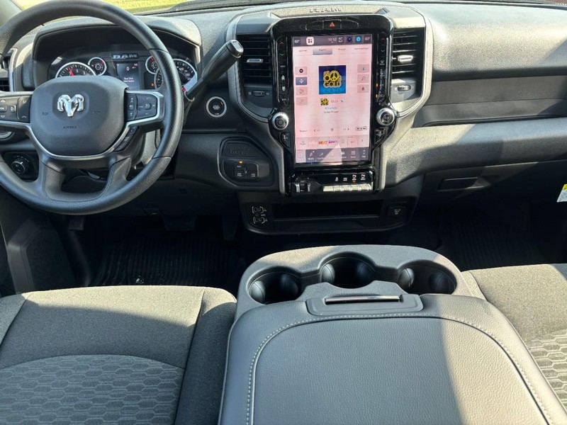 Ram 2500 Vehicle Image 05