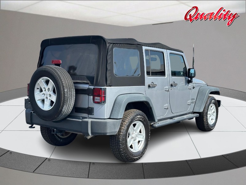 Jeep Wrangler Unlimited Vehicle Image 03