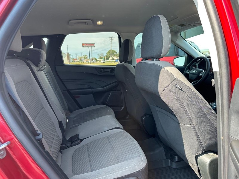 Ford Escape Vehicle Image 12