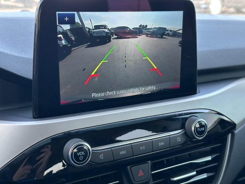 Ford Escape Vehicle Image 19