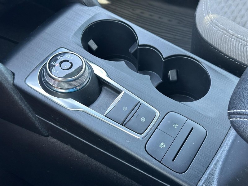Ford Escape Vehicle Image 21