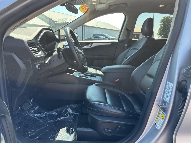 Ford Escape Vehicle Image 08