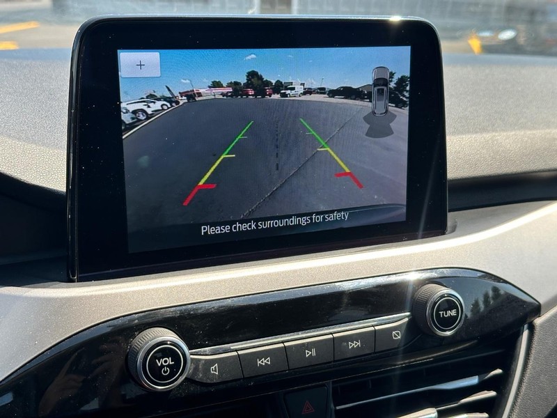 Ford Escape Vehicle Image 18