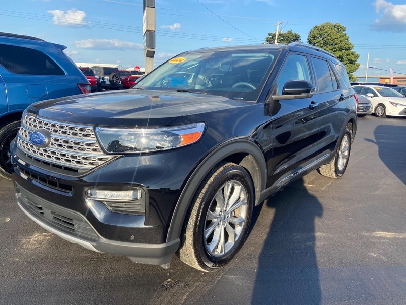 Ford Explorer Vehicle Image 03