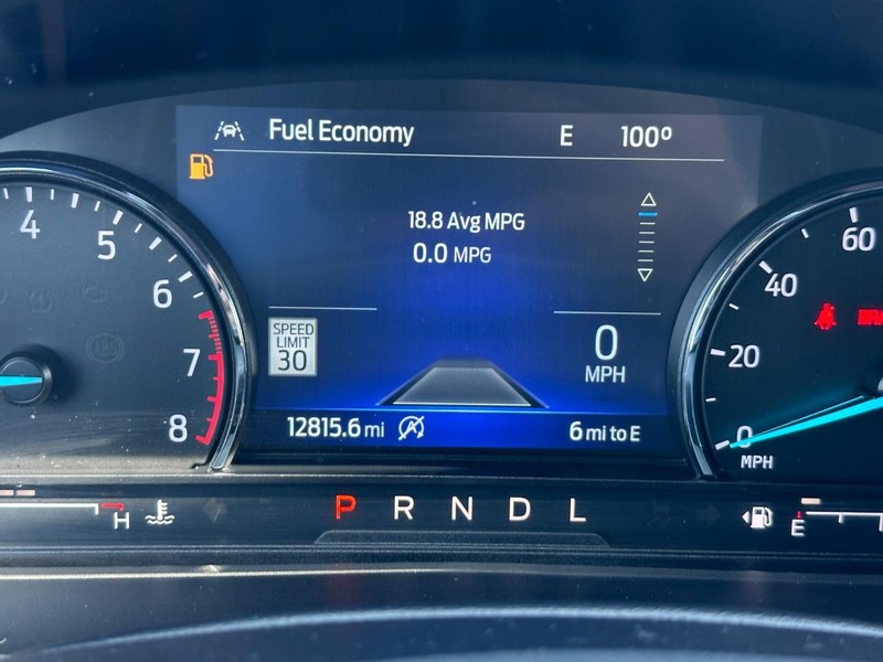 Ford Explorer Vehicle Image 25