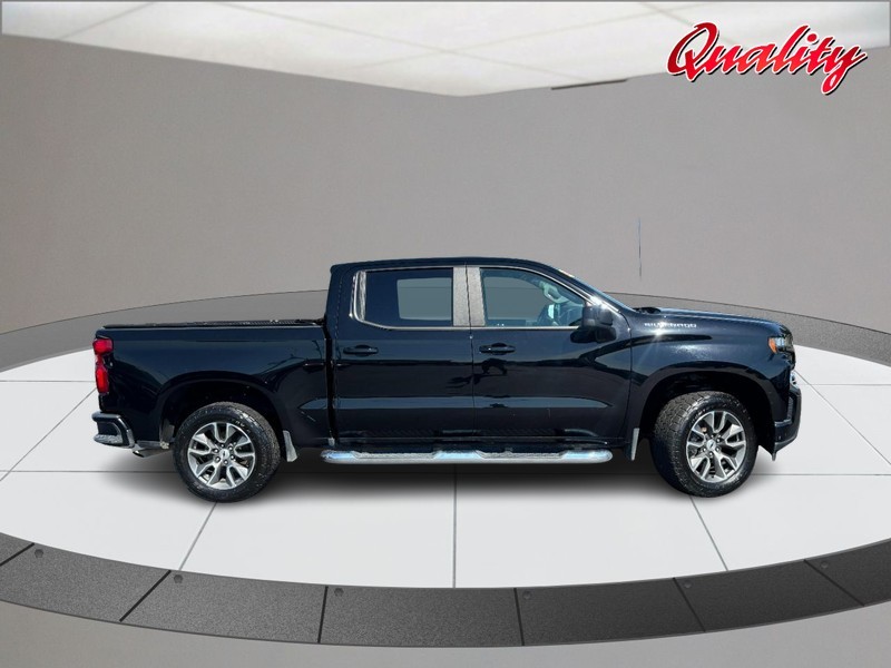 Chevrolet Silverado 1500 Vehicle Image 02