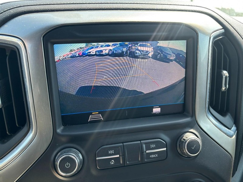 Chevrolet Silverado 1500 Vehicle Image 19