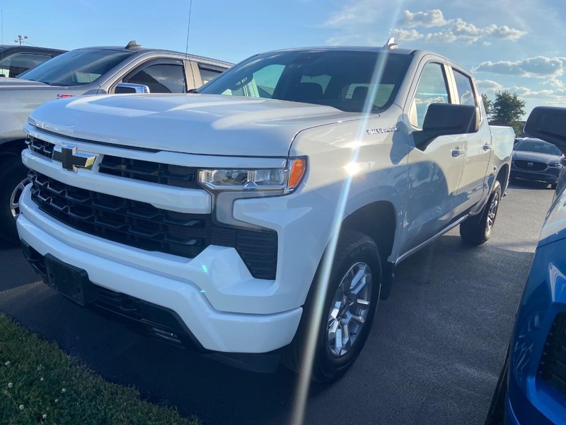 Chevrolet Silverado 1500 Vehicle Full-screen Gallery Image 03