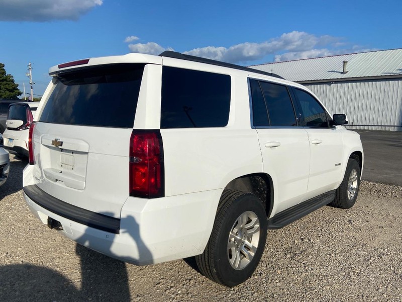 Chevrolet Tahoe Vehicle Full-screen Gallery Image 05