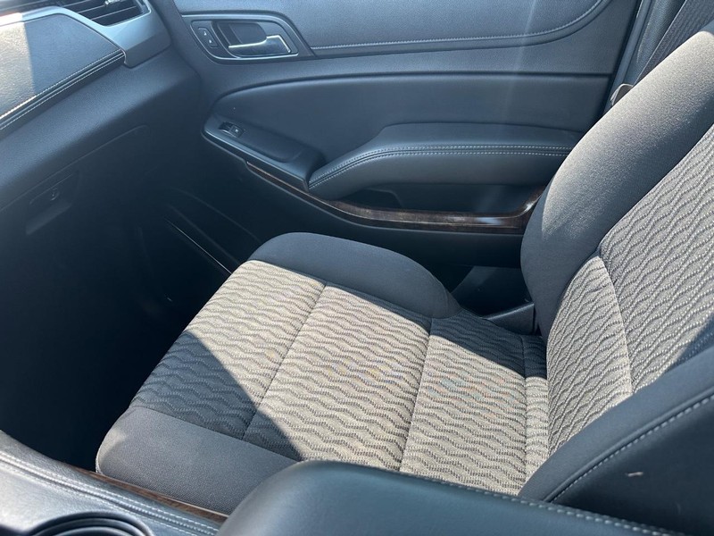 Chevrolet Tahoe Vehicle Image 21