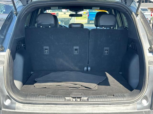 Ford Escape Vehicle Image 06