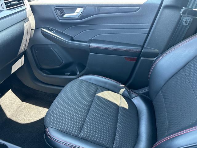 Ford Escape Vehicle Image 21