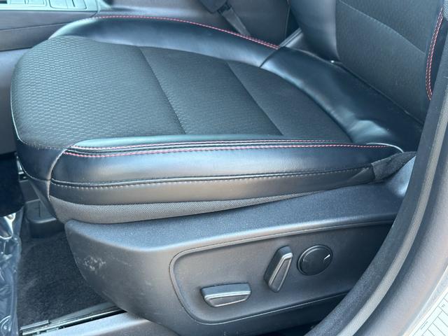 Ford Escape Vehicle Image 25