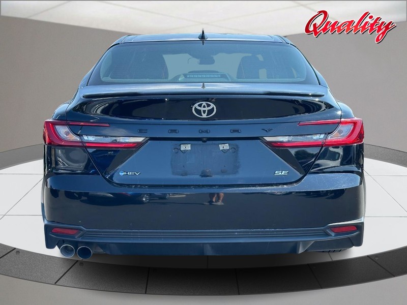 Toyota Camry Vehicle Image 04