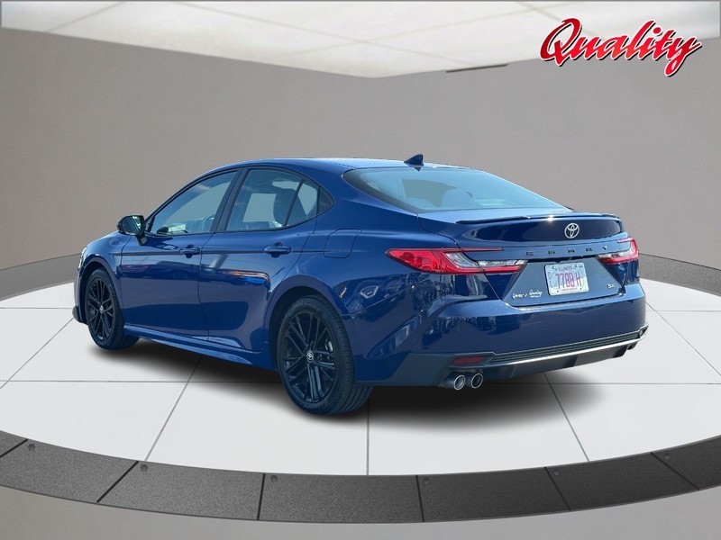 Toyota Camry Vehicle Image 05