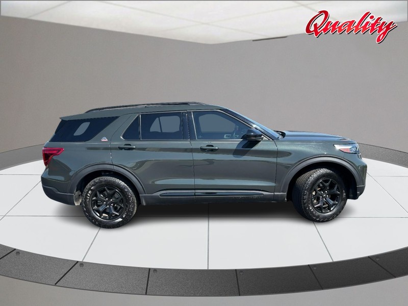 Ford Explorer Vehicle Image 02