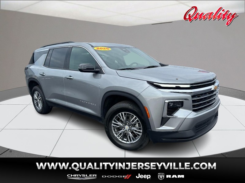 Chevrolet Traverse Vehicle Full-screen Gallery Image 01