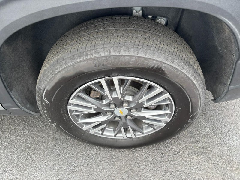 Chevrolet Traverse Vehicle Full-screen Gallery Image 07