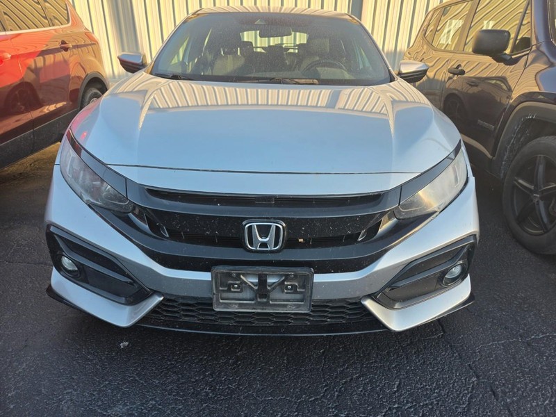 Honda Civic Hatchback Vehicle Image 02