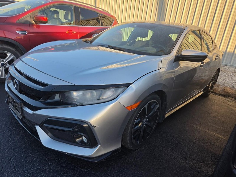 Honda Civic Hatchback Vehicle Image 03