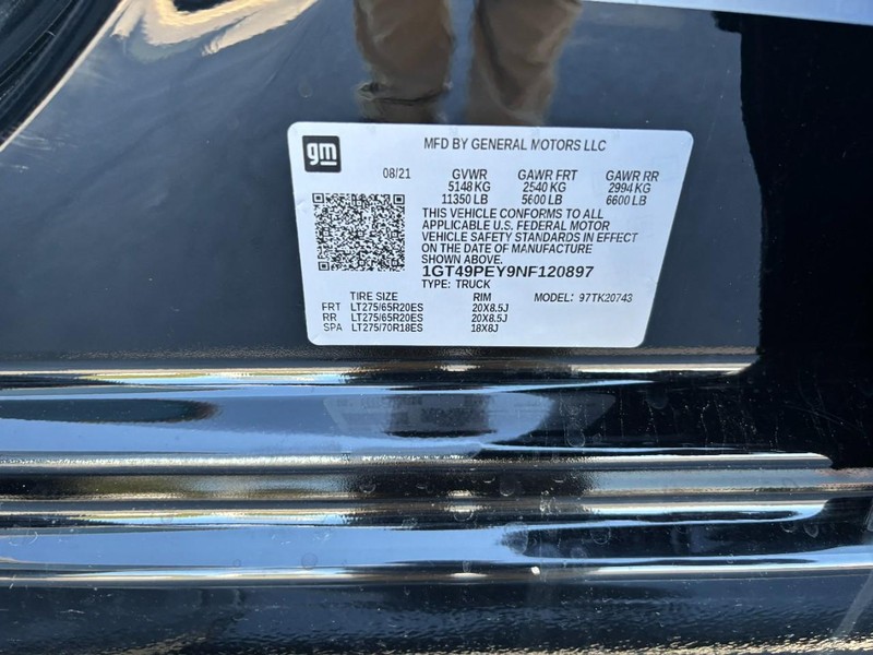 GMC Sierra 2500HD Vehicle Image 17