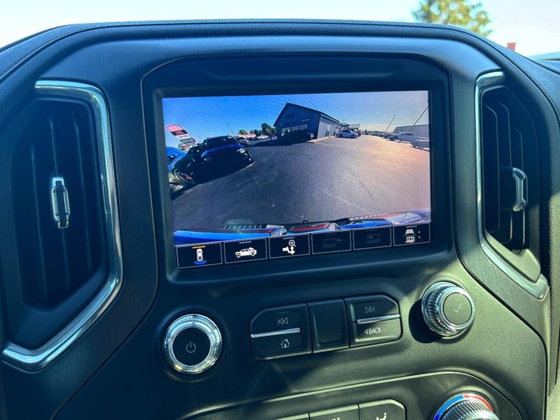 GMC Sierra 2500HD Vehicle Image 19