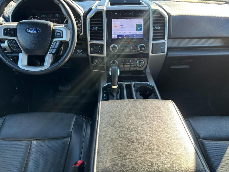 Ford F-150 Vehicle Image 13