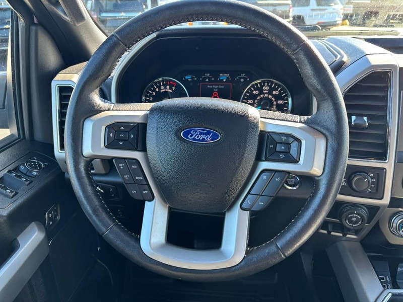 Ford F-150 Vehicle Image 14