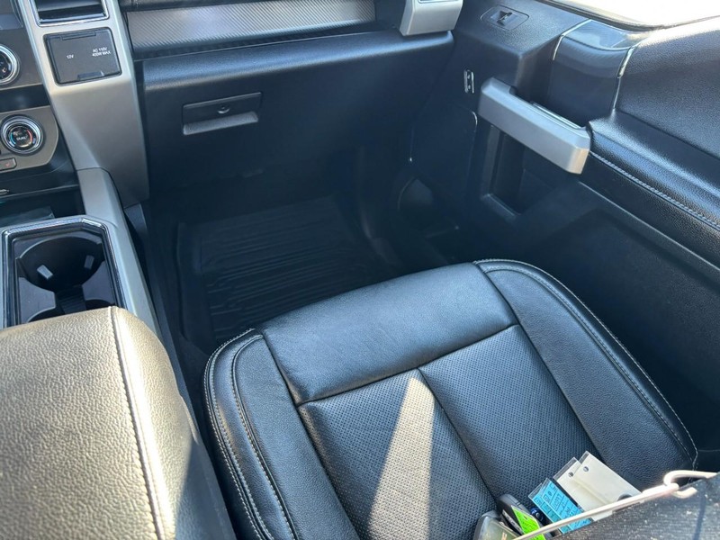 Ford F-150 Vehicle Image 16