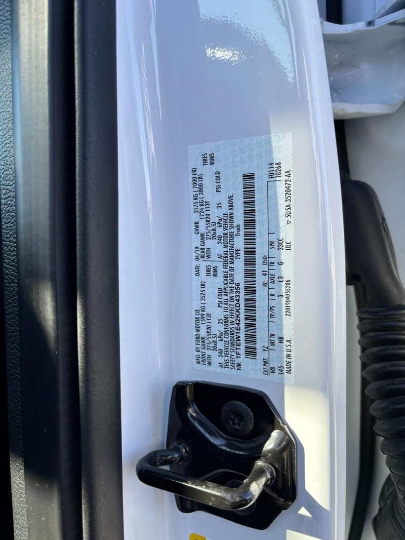 Ford F-150 Vehicle Image 17