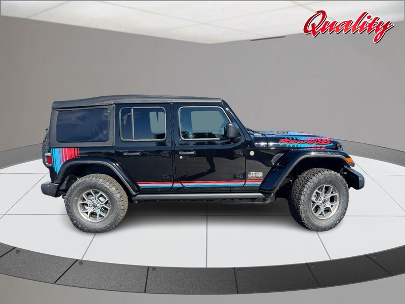 Jeep Wrangler Vehicle Image 02