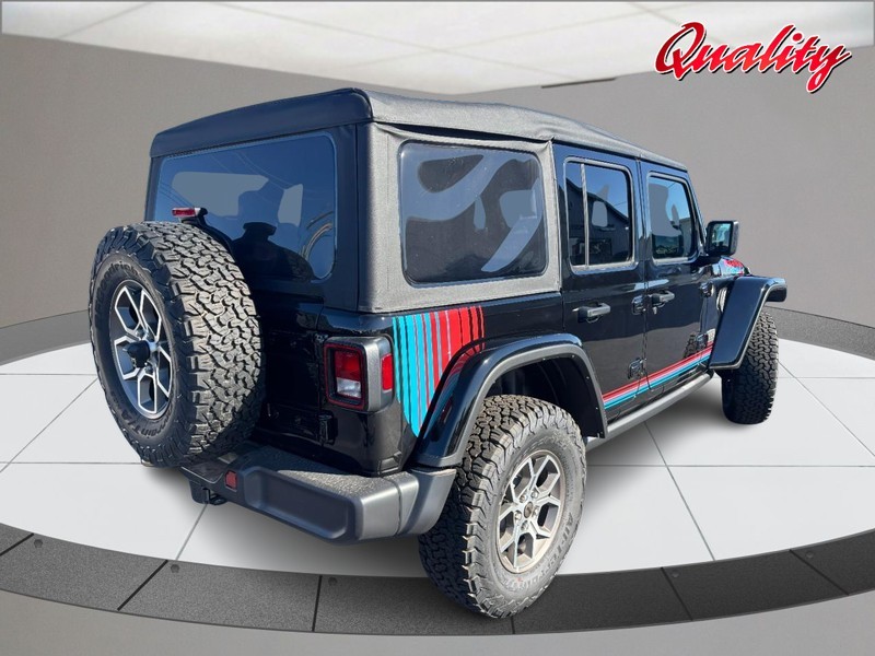Jeep Wrangler Vehicle Image 03