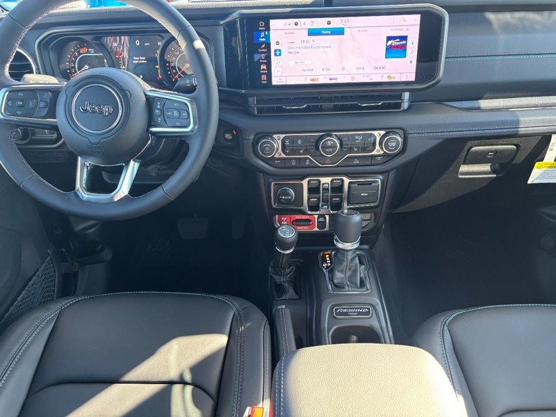 Jeep Wrangler Vehicle Image 05