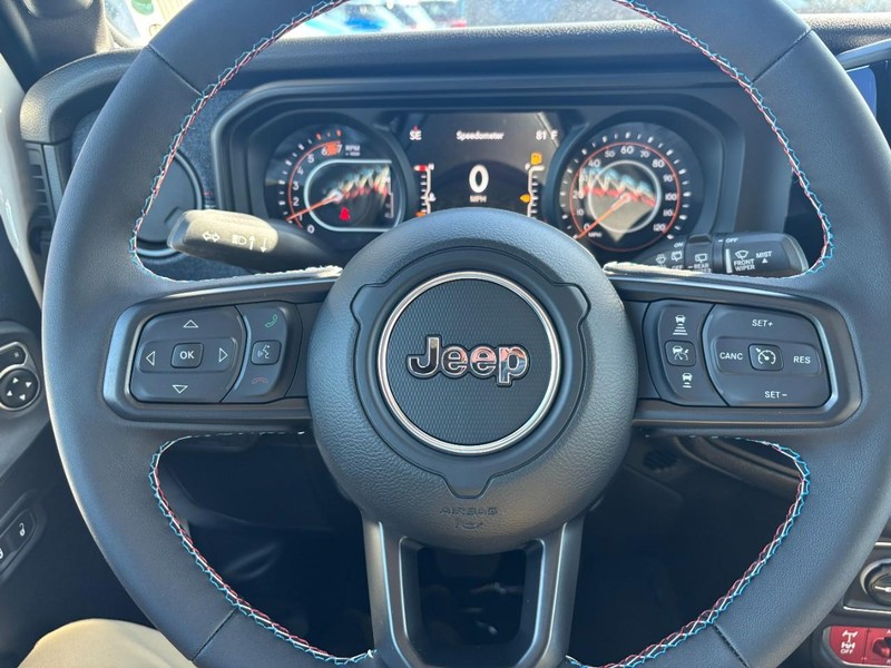 Jeep Wrangler Vehicle Image 08