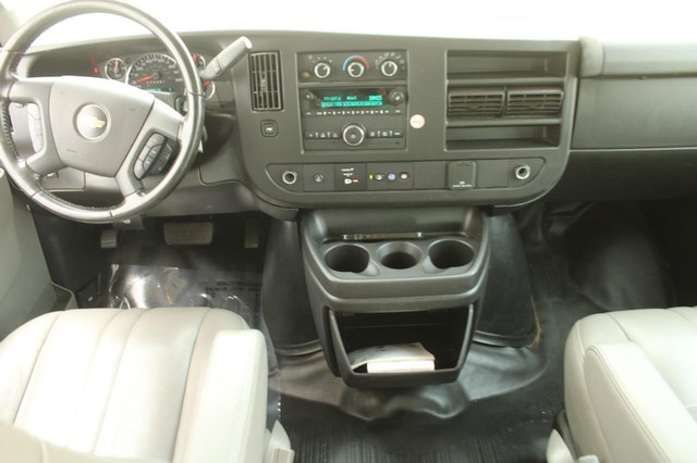 2021 Chevrolet Express Cargo Work Van - Photo 13