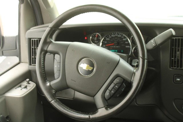 2021 Chevrolet Express Cargo Work Van - Photo 14