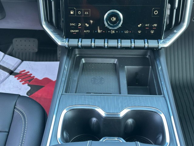 2026 GMC Acadia Elevation - Photo 10