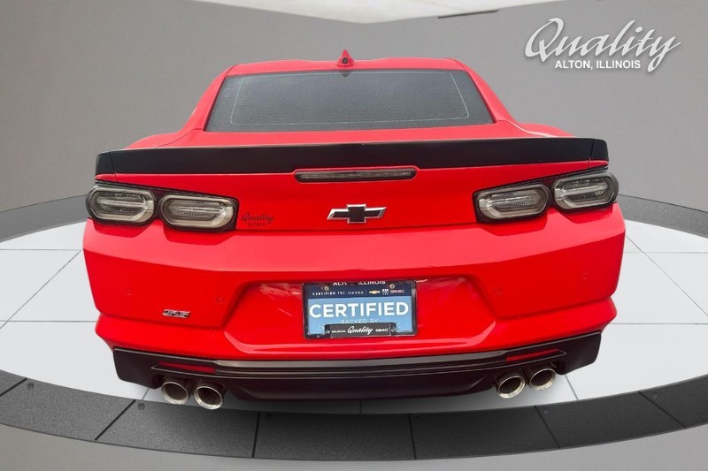 Chevrolet Camaro Vehicle Full-screen Gallery Image 04