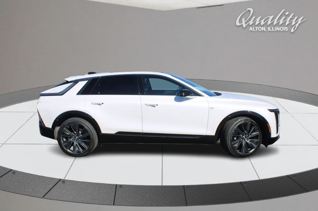 Used 2024 Cadillac LYRIQ Sport 3 with VIN 1GYKPWRL3RZ119040 for sale in Alton, IL