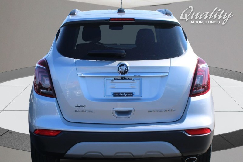 Buick Encore Vehicle Full-screen Gallery Image 04
