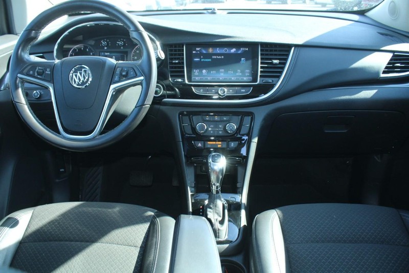 Buick Encore Vehicle Full-screen Gallery Image 11