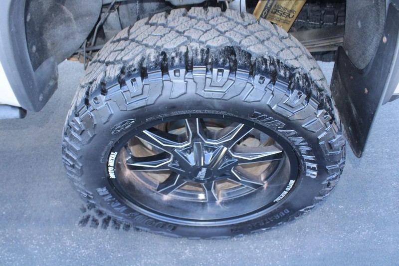 Chevrolet Colorado Vehicle Full-screen Gallery Image 07