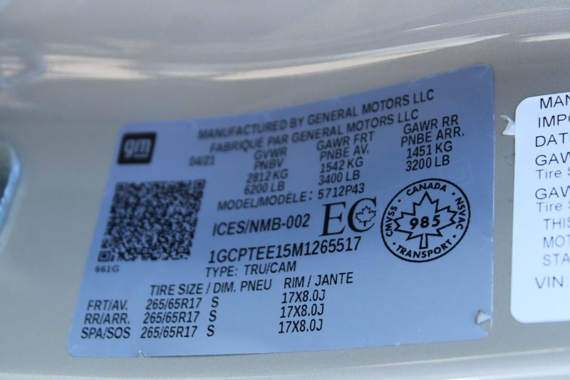 Chevrolet Colorado Vehicle Full-screen Gallery Image 17