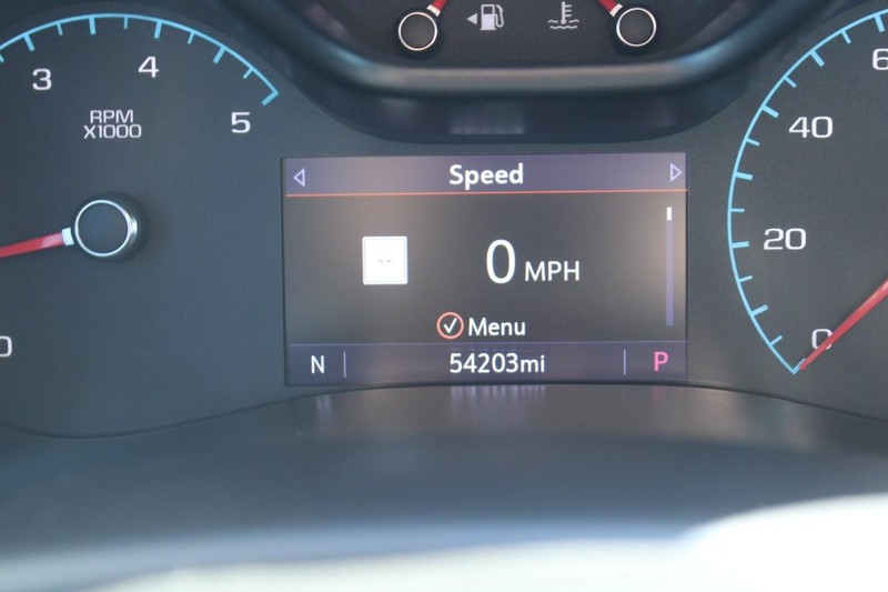 Chevrolet Colorado Vehicle Full-screen Gallery Image 19